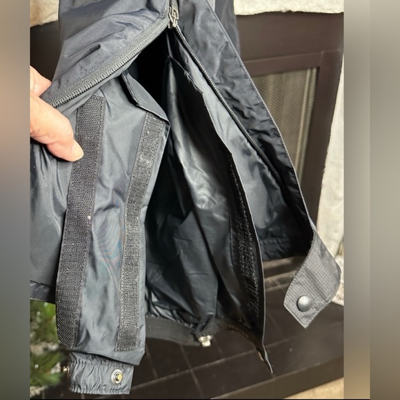 L.L.Bean | Women’s Classic Black Insulated Snowboard/Ski Pants, Size Large - Picture 6 of 14